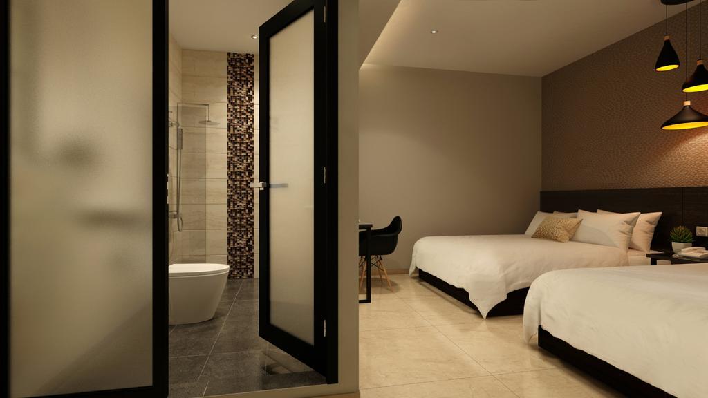 The Square Hotel Скудай Екстериор снимка
