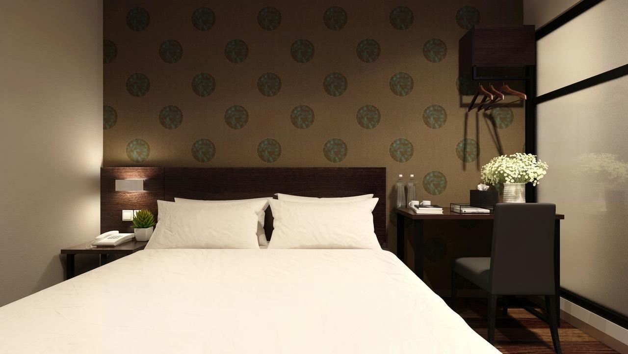 The Square Hotel Скудай Екстериор снимка